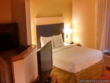 Dulles Hotel Sterling